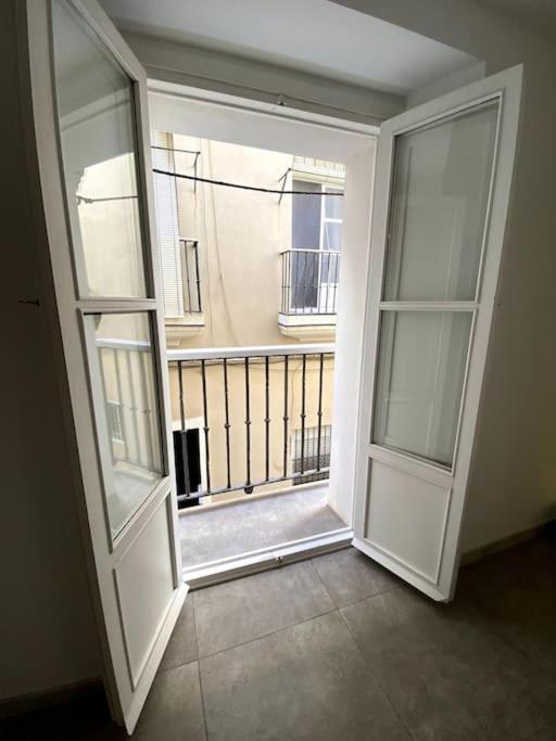 Moderno Duplex En La Tacita De Plata Apartment Кадис Екстериор снимка